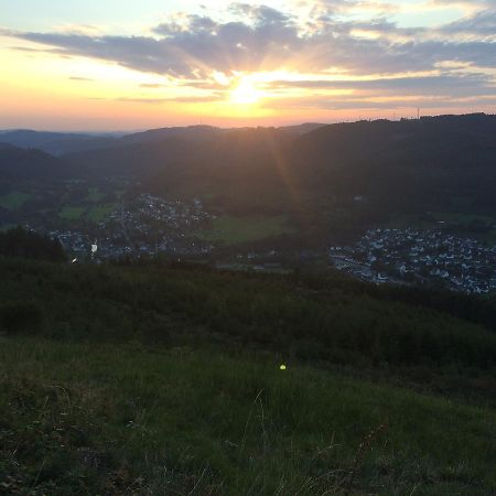 Pension Moeser Lennestadt Bagian luar foto